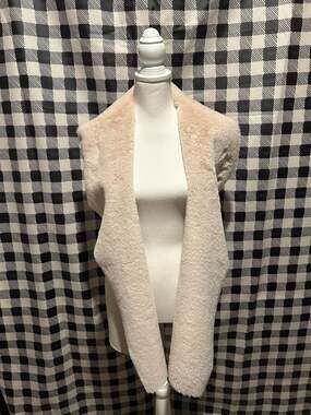 Twelfth Love Faux Fur & Ribbed Knit Open Front Cardigan Vest in Beige, Size 2X